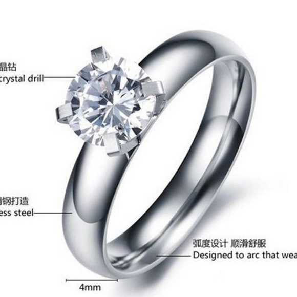 STUNNING! Shining 7mmCrystal Titanium Steel Ring - Picture 2 of 6